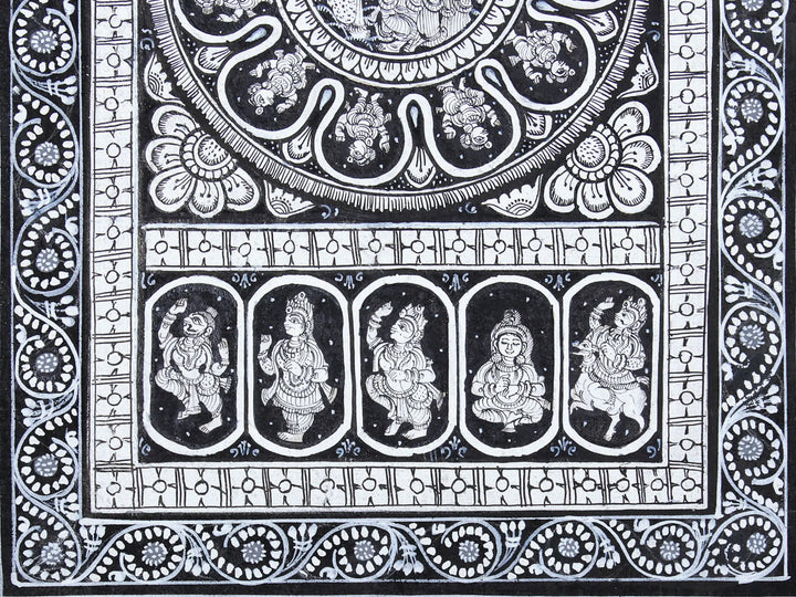 Radha-krishna with Dashavatara of Lord Vishnu Pattachitra Painting on Cloth by Rabi Behera · view 4