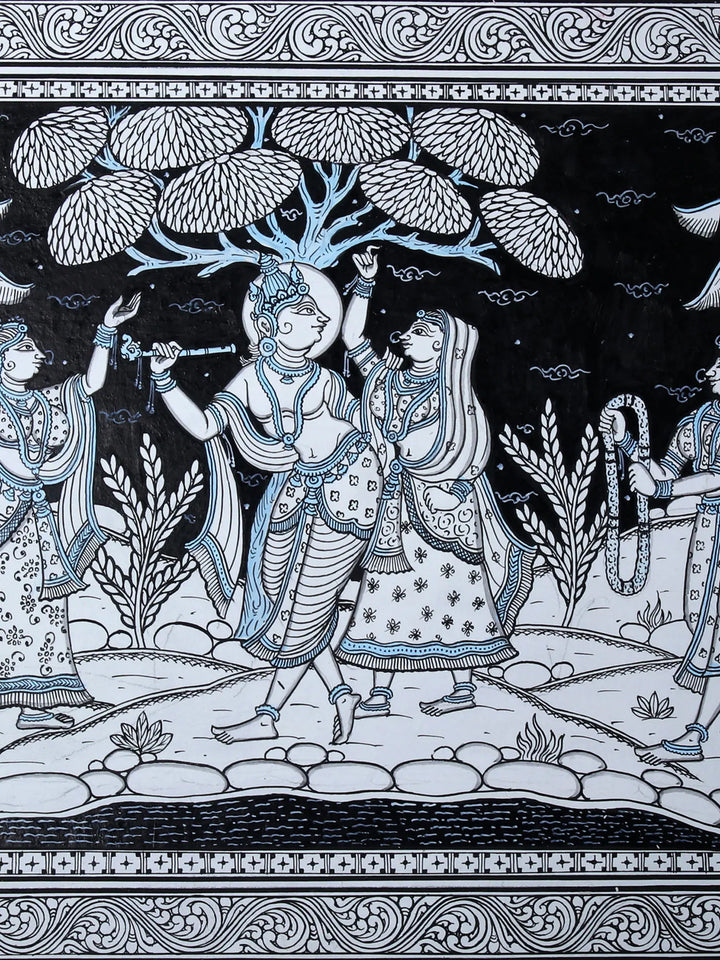 Radha Krishna with Gopis Pattachitra Painting on Cloth by Rabi Behera · view 3